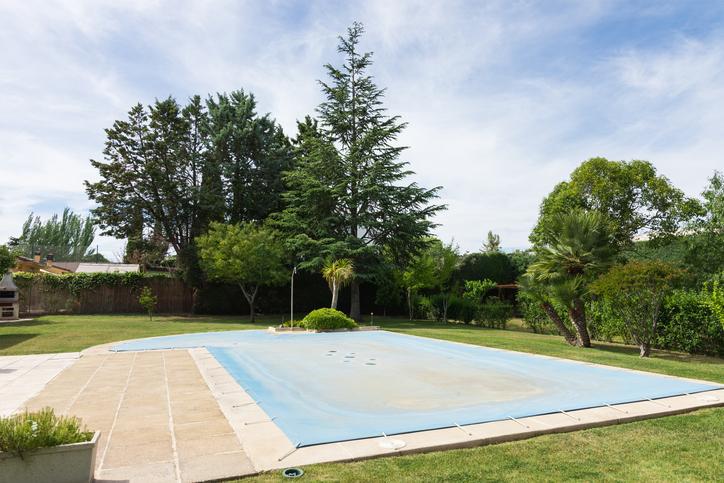 Cómo hacerle el mantenimiento a tu piscina después del verano